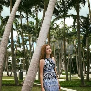 Meet your Posher, Vira